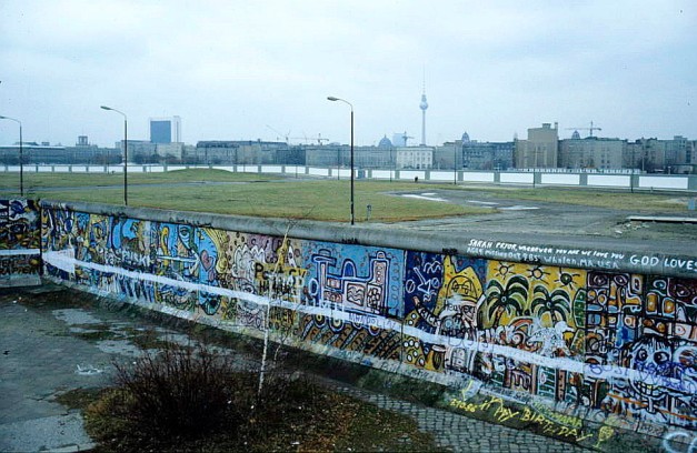 Graffiti, Mauerkunst